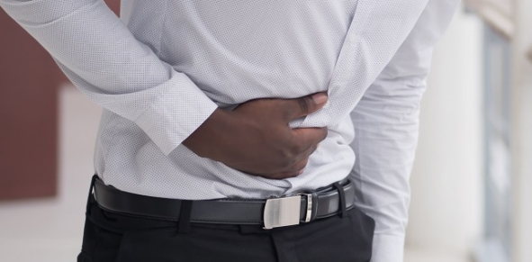 How Wearing a Belt Hurts Your Stomach